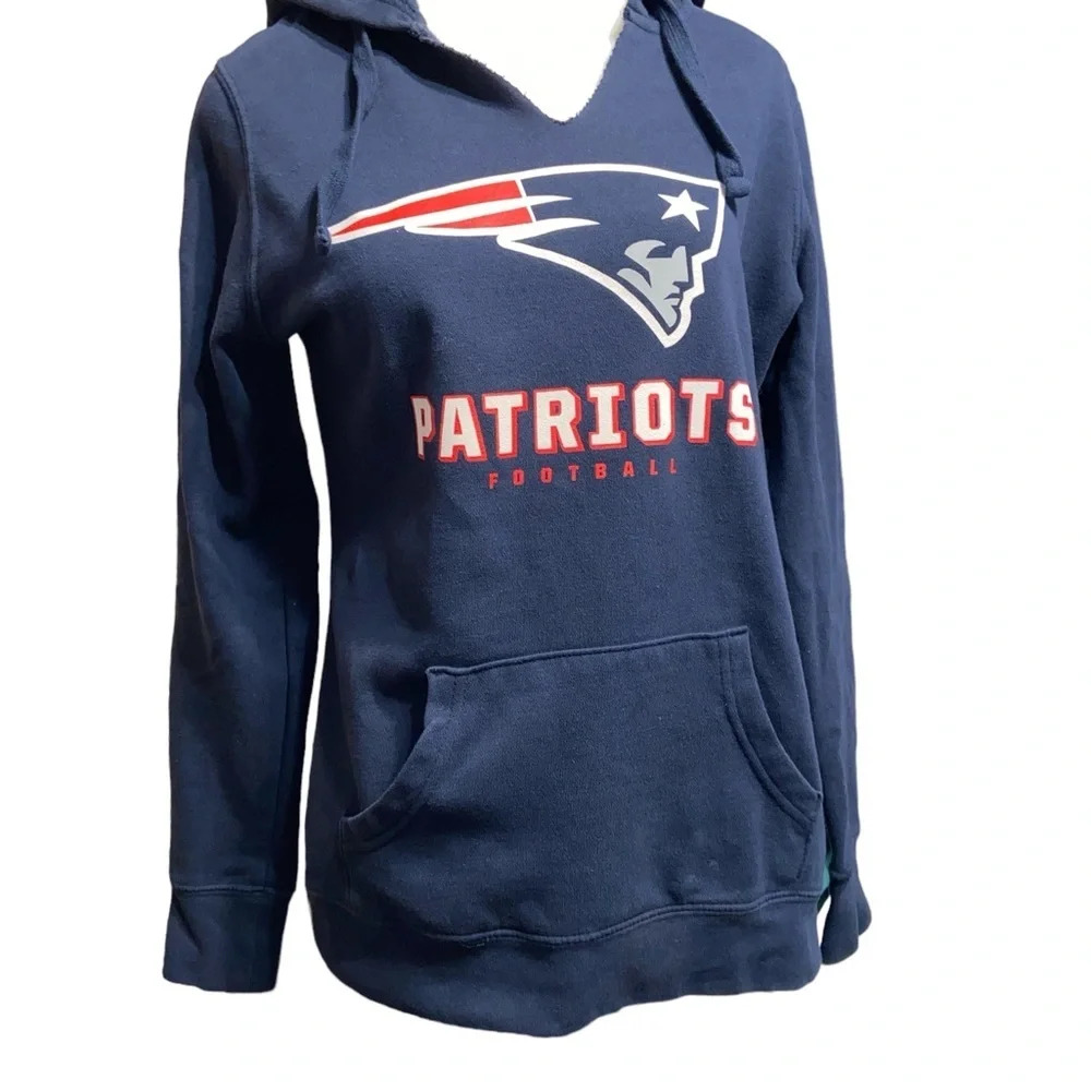 New England patriots blue hoodie size small women’s large